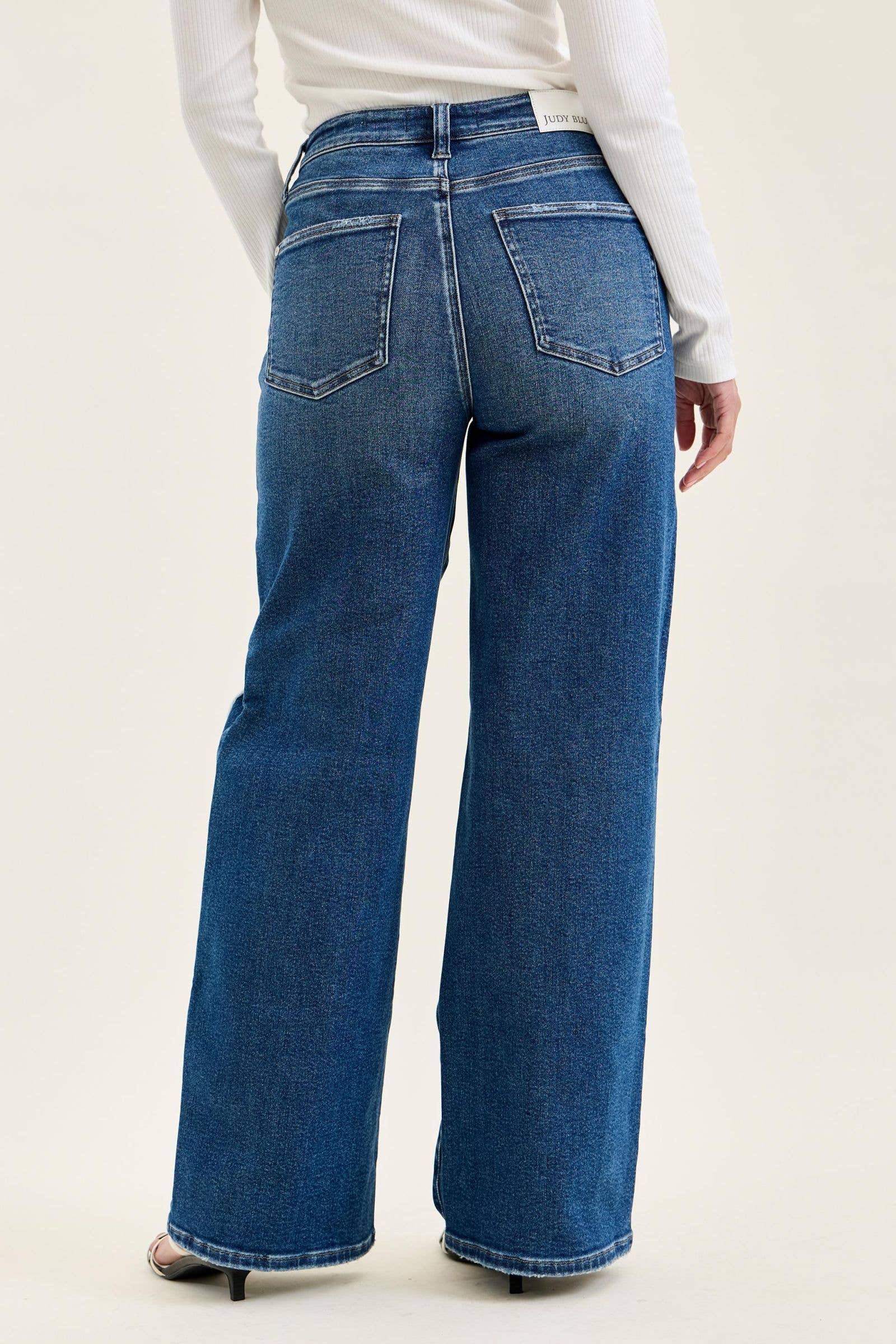 Judy Blue High Waist Rigid Magic Column Straight Destructed with Adjustable Wasitband Tabs, Ineam 33"