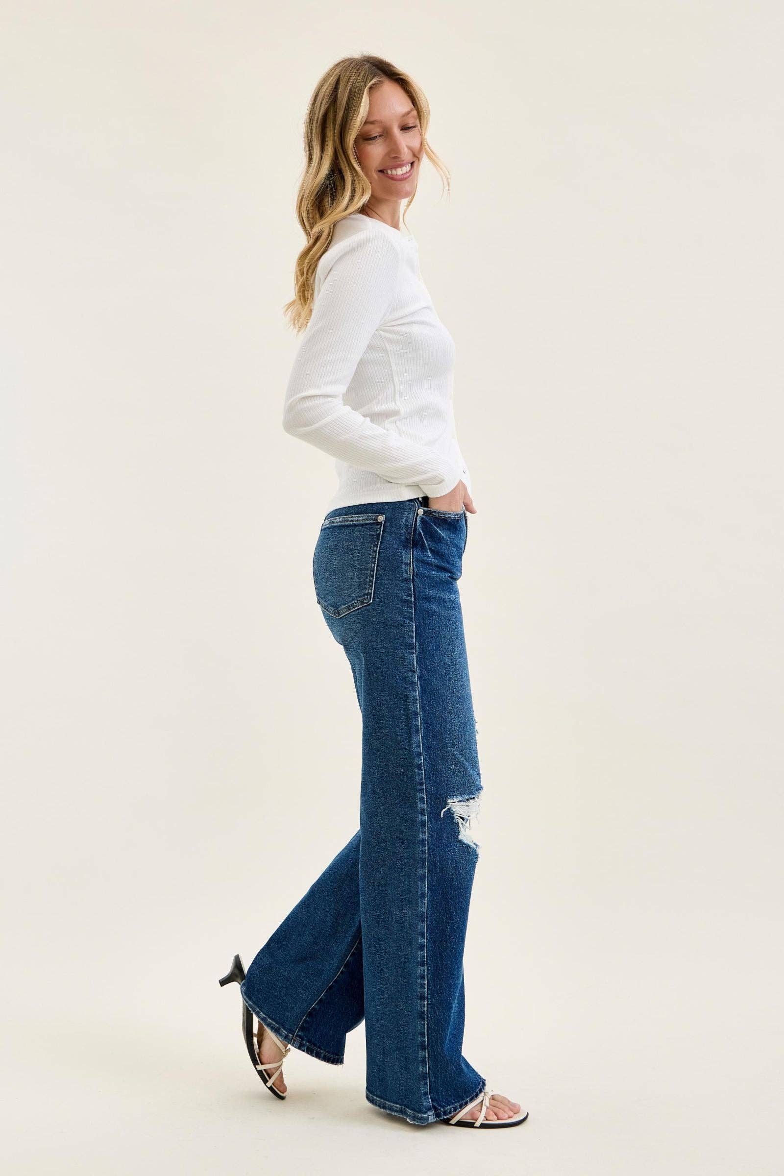 Judy Blue High Waist Rigid Magic Column Straight Destructed with Adjustable Wasitband Tabs, Ineam 33"